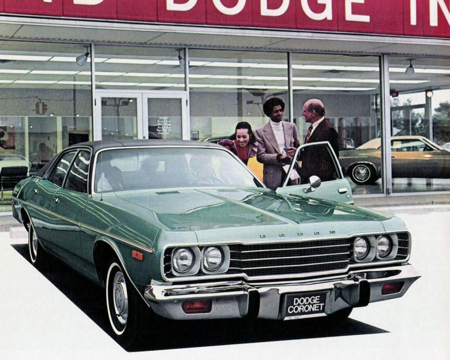  Dodge Coronet Custom Sedan 1974 года  (фото 1 из 2)